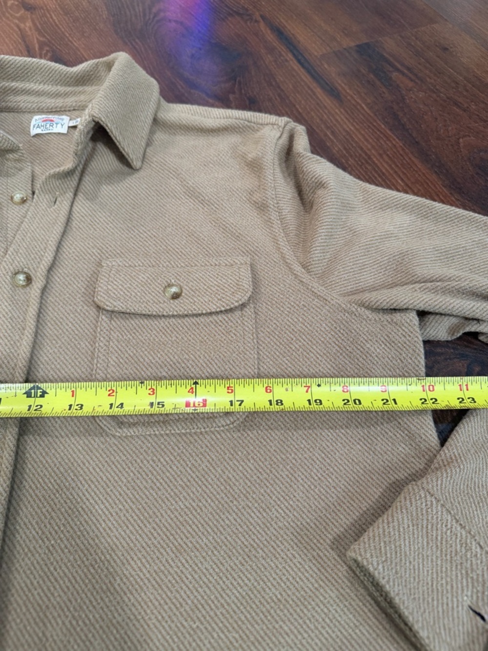 Faherty Womens Long Sleeve Button Up Shirt Sand color Sz Large - Picture 5 of 8